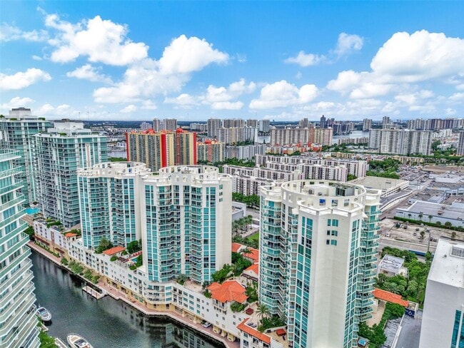 Building Photo - 250 Sunny Isles Blvd