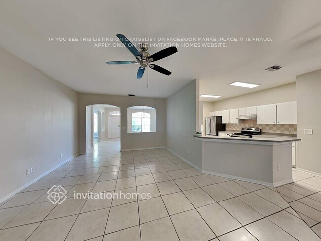 Building Photo - 10214 Ashley Oaks Dr