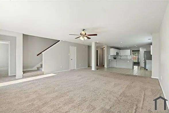 Building Photo - 10449 Hideaway Trail