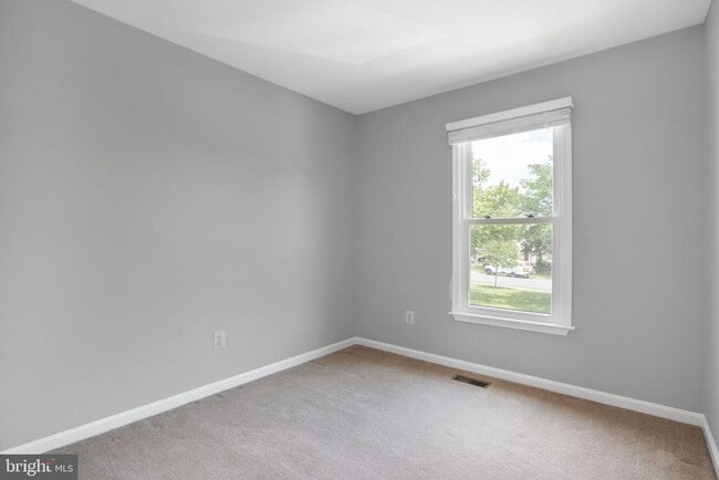 Building Photo - 7228 Lensfield Ct