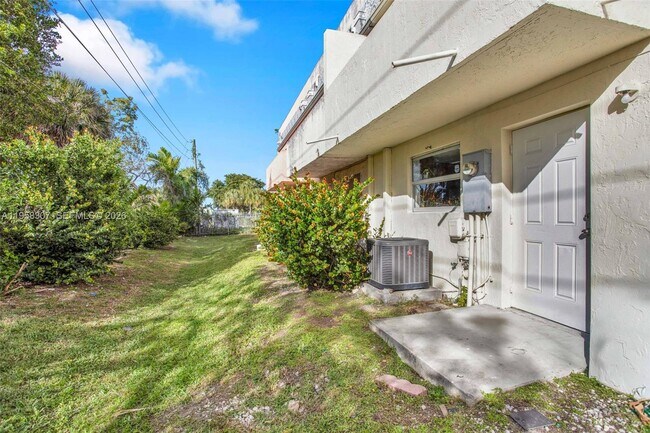 Building Photo - 2753 NW 131st St