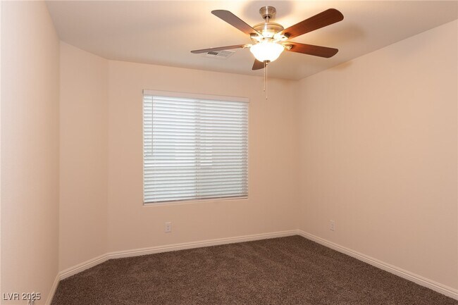 Building Photo - 2926 Caxton Grove Dr