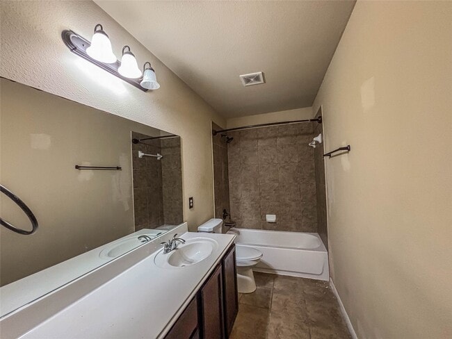 Building Photo - 2507 Grey Reef Dr