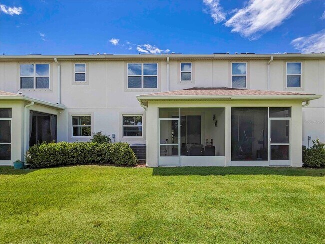 Building Photo - 11670 Rolling Green Dr