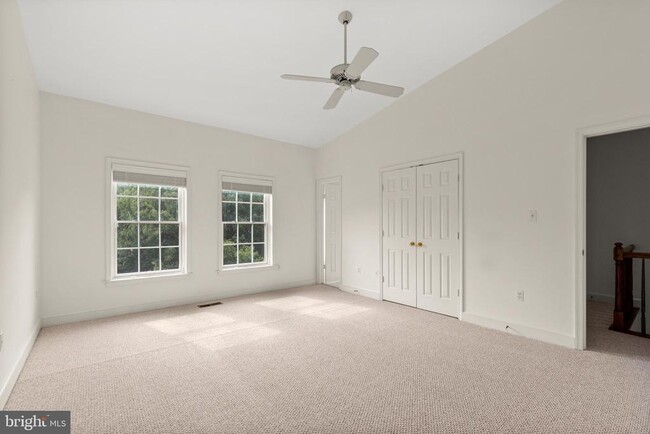 Building Photo - 3611 Winfield Lane Northwest