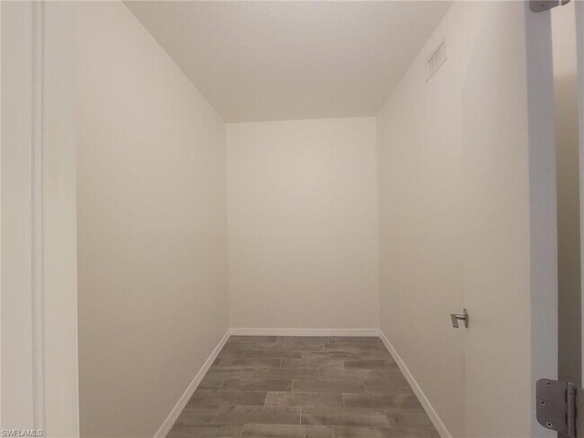 Building Photo - 8313 Bernwood Cove Loop