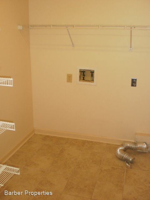 Building Photo - 3 br, 2.5 bath House - 208 Park Place