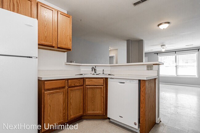 Building Photo - 3 br, 2 bath House - 311 Smith St.