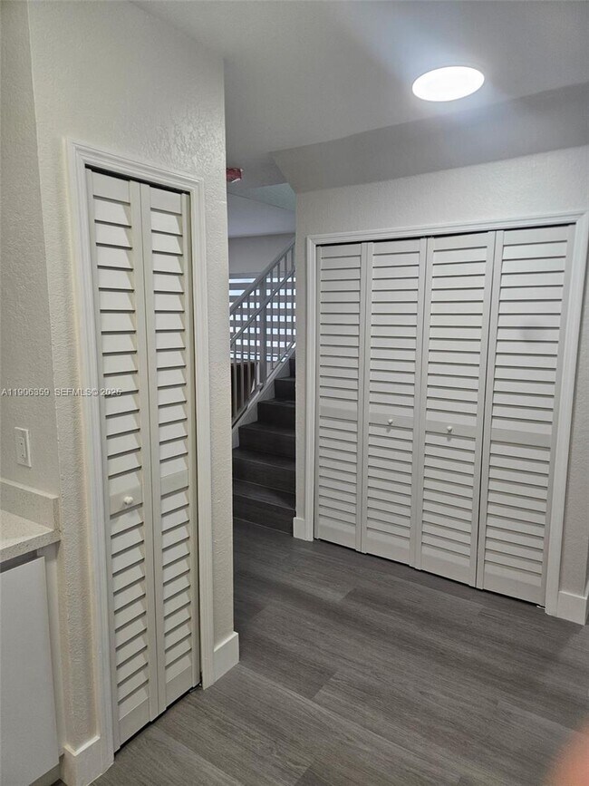 Building Photo - 6752 NW 182nd St