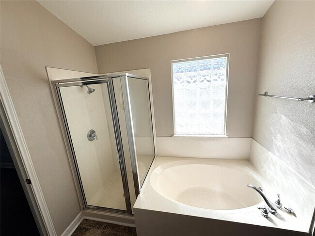 Building Photo - 14333 Teacup Ln