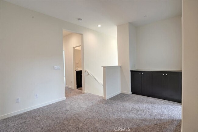 Building Photo - 4143 Cam. Campana