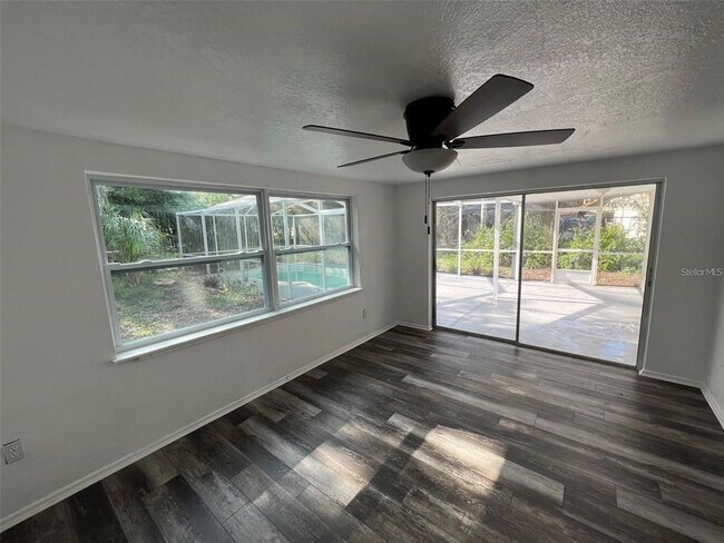 Building Photo - 8206 Clover Hill Loop