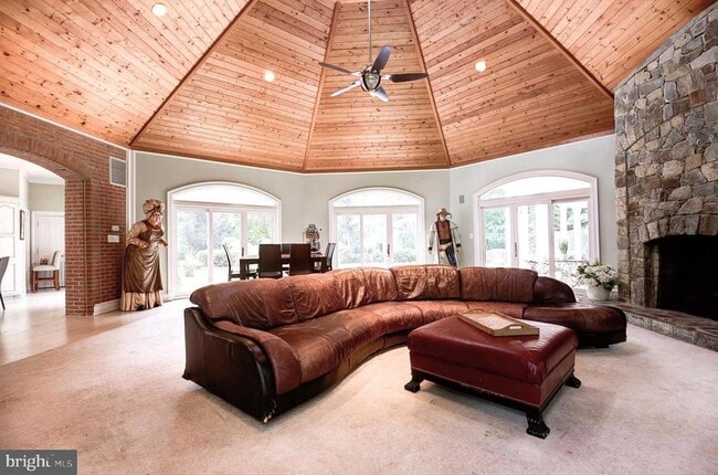 Building Photo - 11501 Skipwith Ln