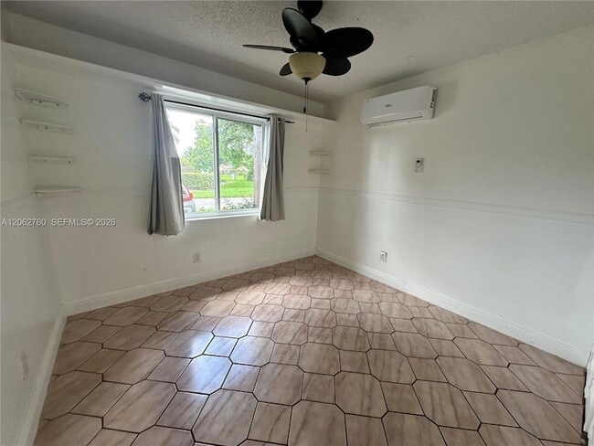Building Photo - 17843 NW 63rd Ct