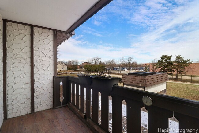 Building Photo - 13200 W Heiden Cir