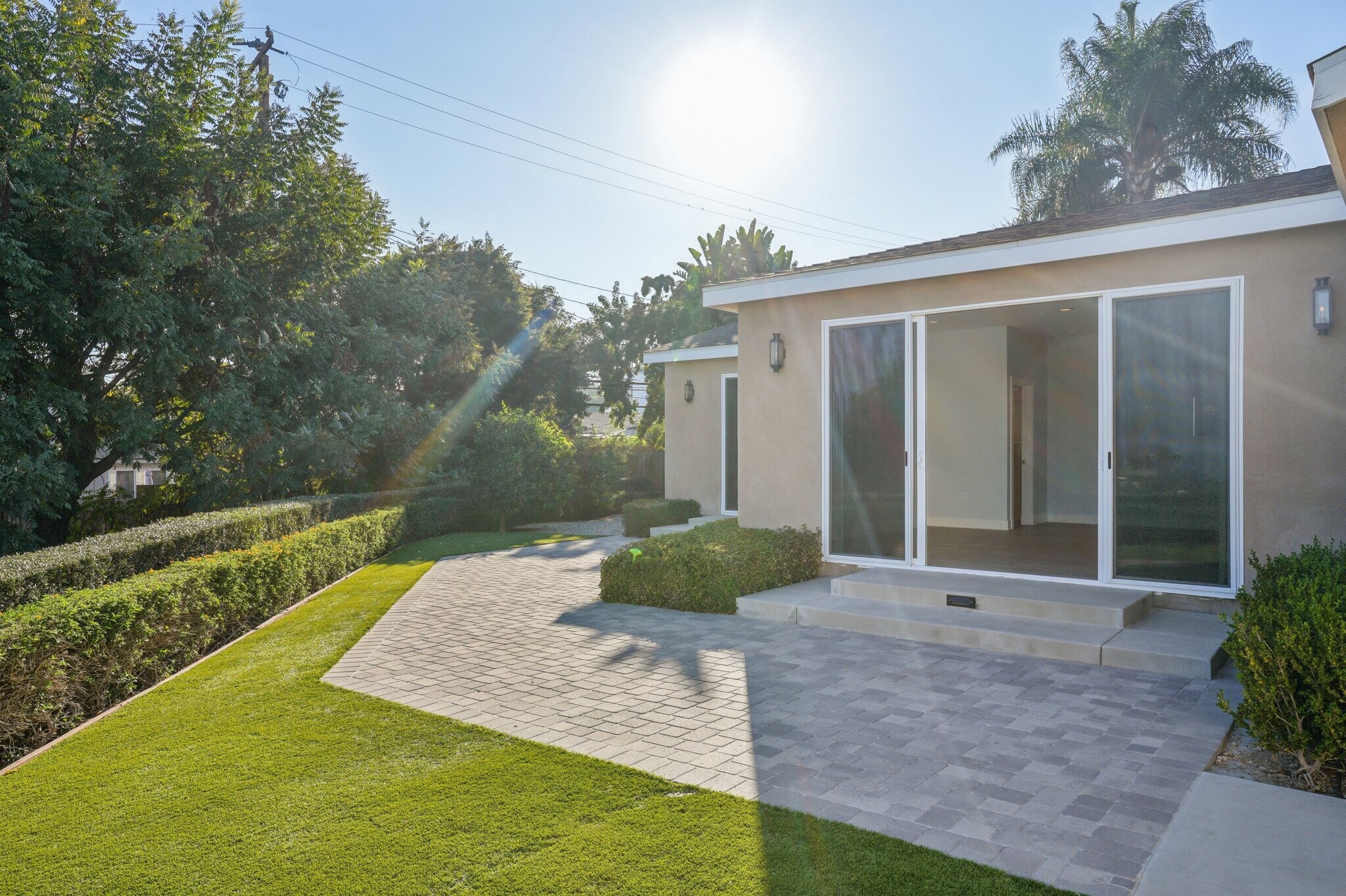 Building Photo - 1854 Homeworth Dr