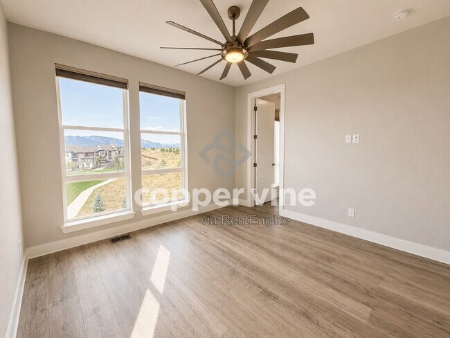 Building Photo - 11959 Mountview Ln