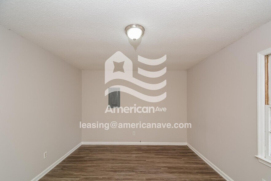 Building Photo - 316 Cartwright Cir