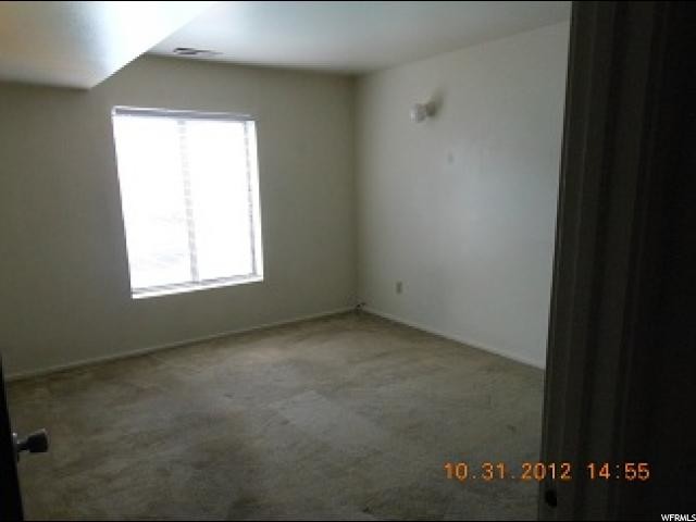 Building Photo - 1032 E 400 S