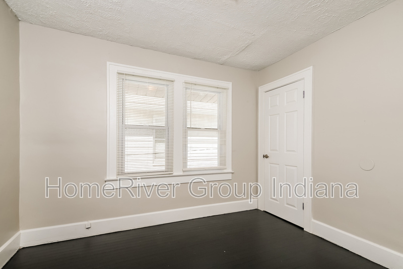 Building Photo - 40 N Euclid Ave