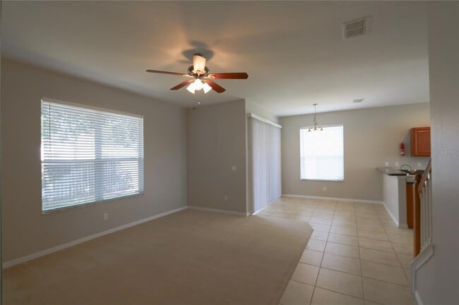 Building Photo - 622 Breezeway Ct