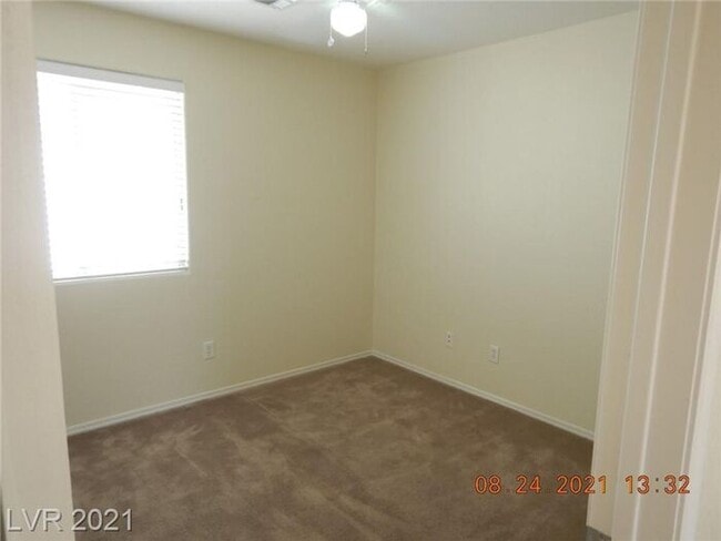 Building Photo - COMING SOON!! - FANTASTIC SW HOME ON CUL-D...