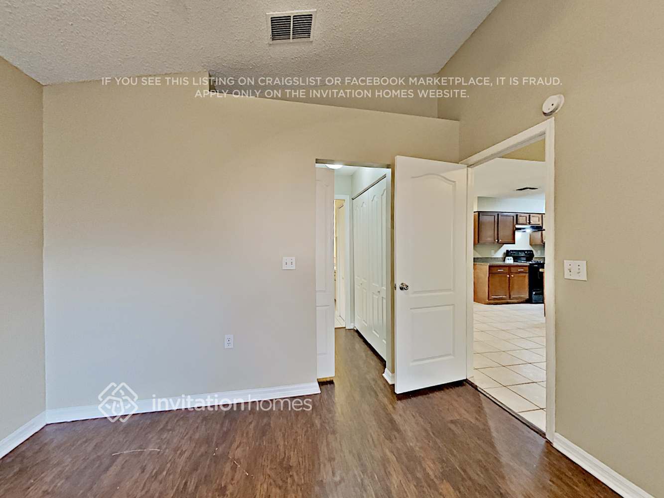 Building Photo - 646 Lakemont Dr