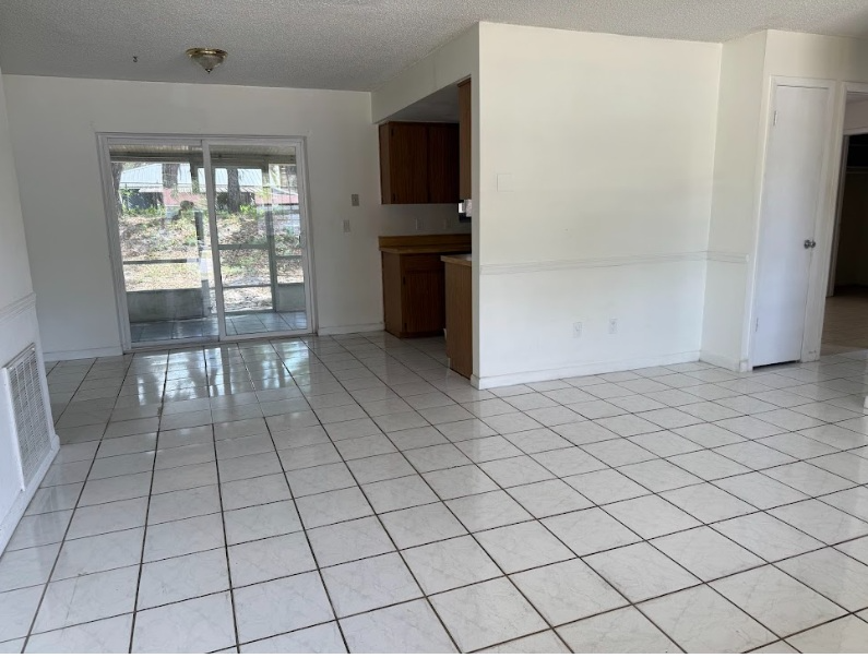Building Photo - 10346 Arbor Ridge Trail