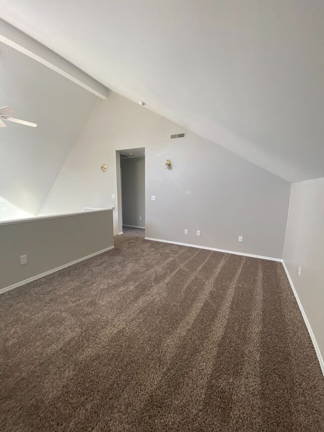 Building Photo - 1915 Cornell Ave