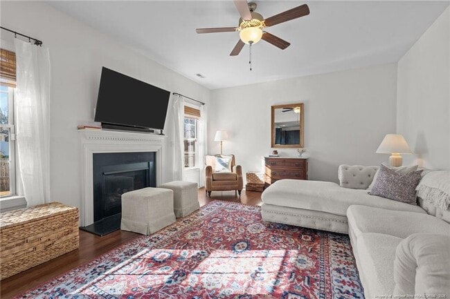 Building Photo - 65 Pedley Pl