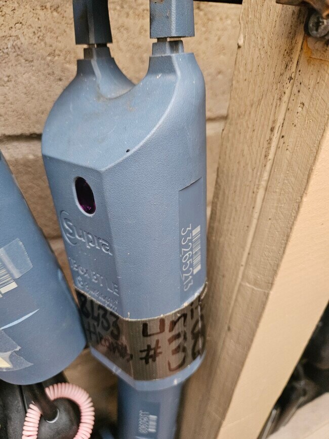 Building Photo - 8433 Hearth Dr