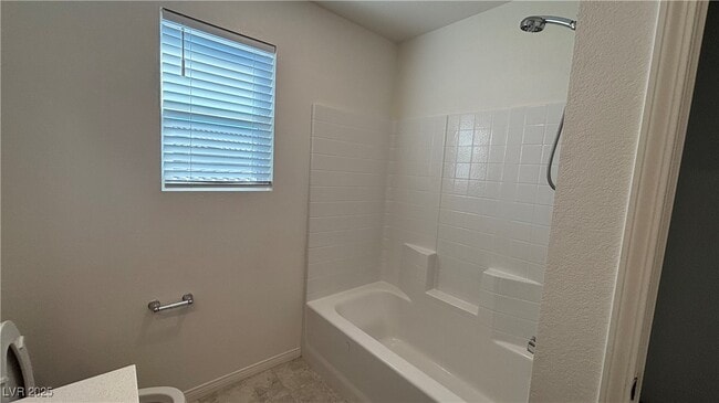 Building Photo - 8736 Victoria Pk St