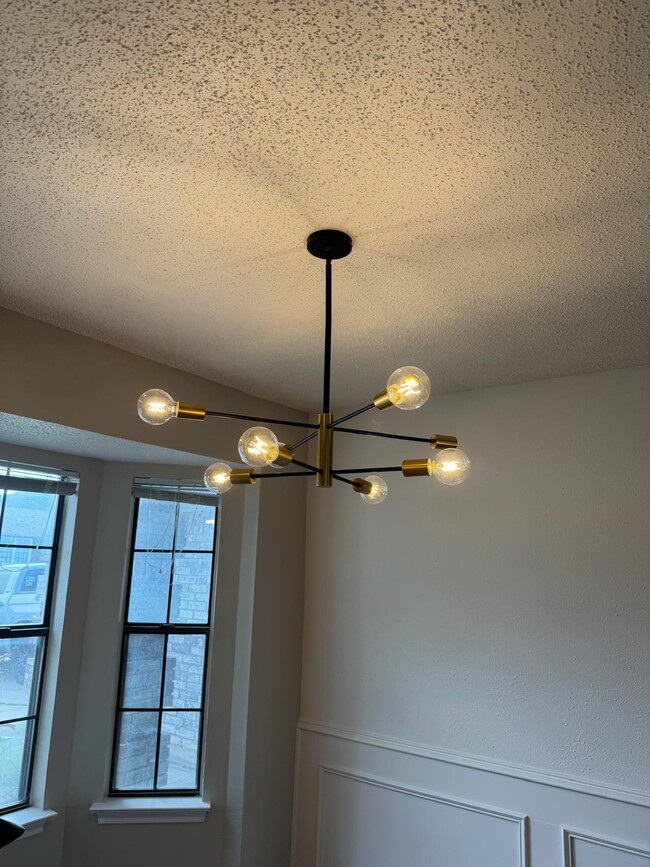 Building Photo - 1511 Garrison St