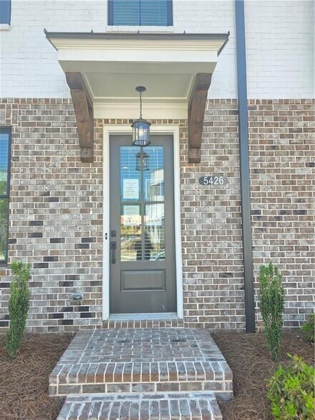 Building Photo - 5426 Howington Ct