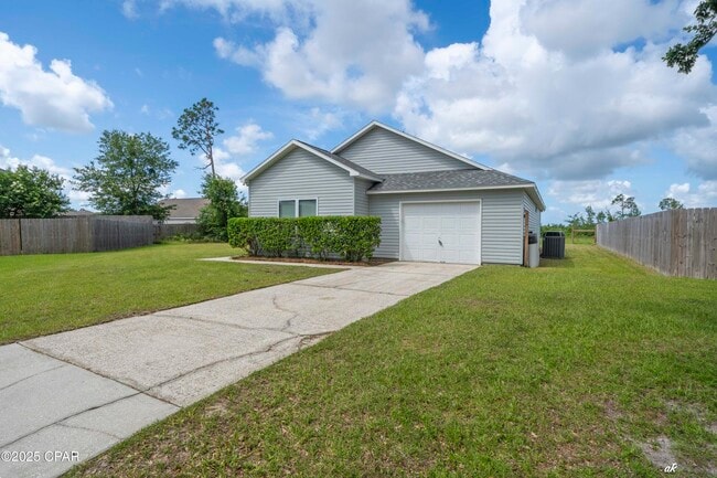 Primary Photo - 6301 Lake Joanna Cir