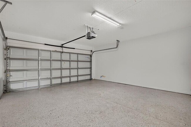 Building Photo - 817 Ashentree Dr