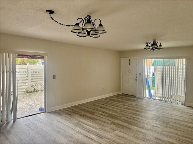 Building Photo - 14346 SW 96th Ter