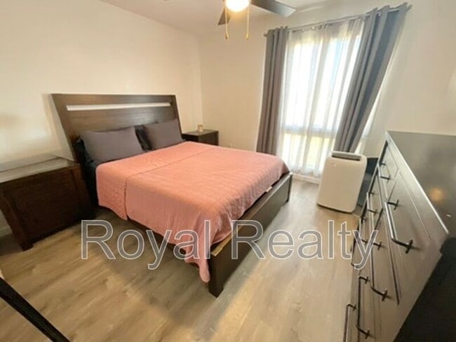 Building Photo - 92-1189 Palahia St M105