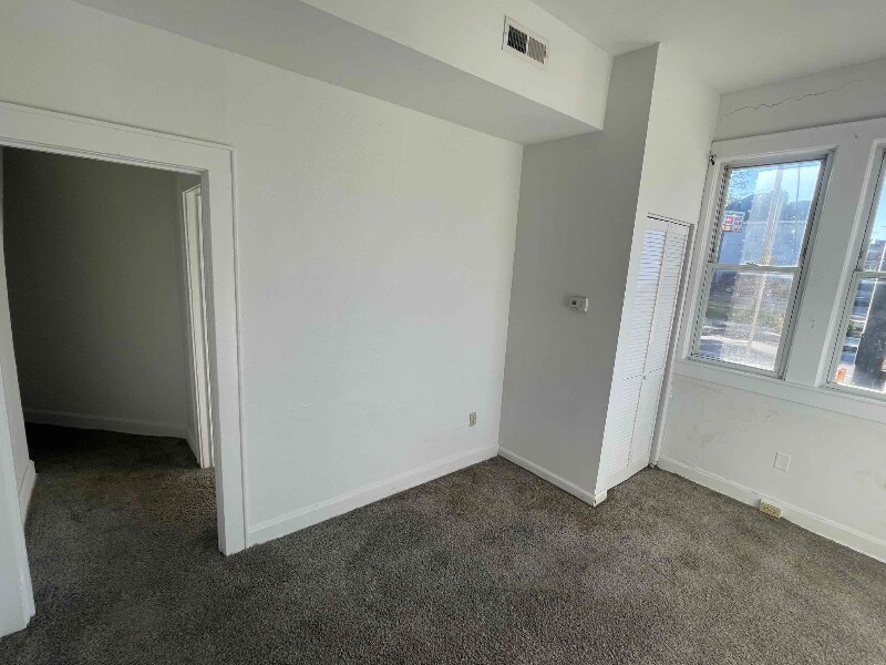 Building Photo - 1603 7th Ave