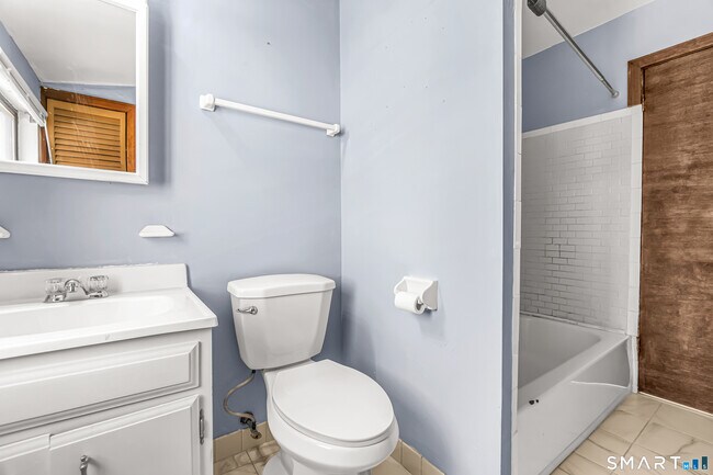 Building Photo - 20 Trolley Cir