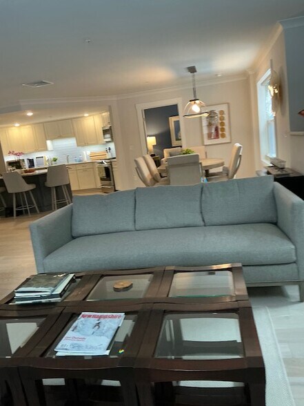 Building Photo - 2075 Lafayette Rd