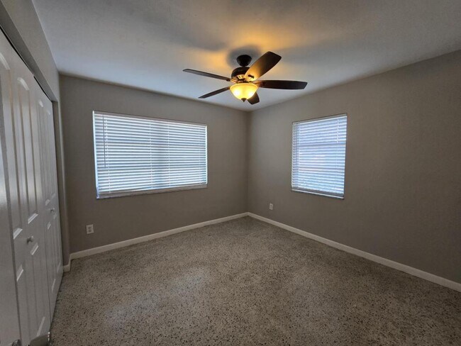 Building Photo - 6258 Harcross Ct