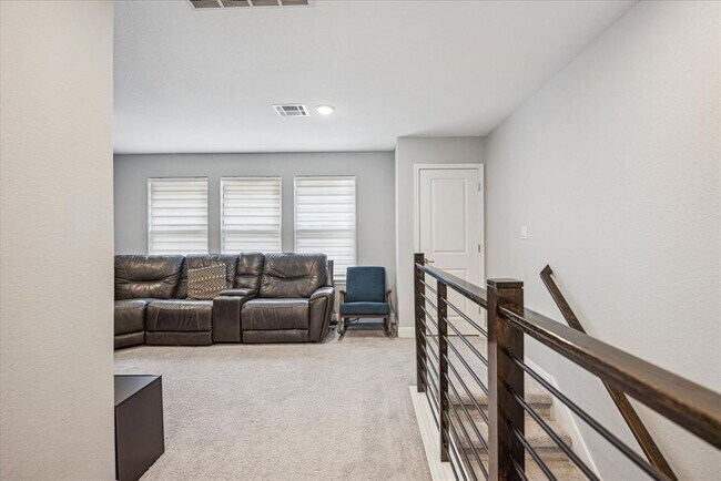 Building Photo - 1212 Brasano Pl