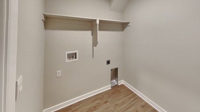 Building Photo - Beautiful Brand NEW 4 Bedroom 2 Bathroom H...