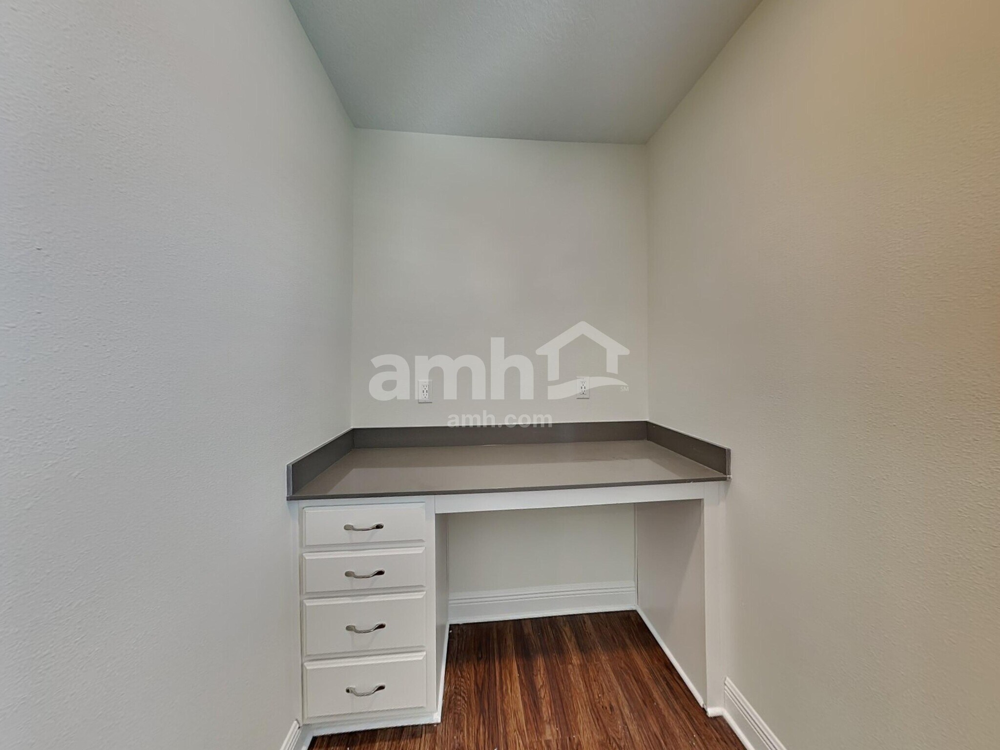 Building Photo - 20331 Calla Lily Dr