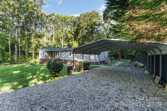 Building Photo - 4301 Eagle Chase Dr