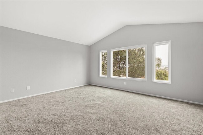 Master Bedroom - 720 Foxhall Ct