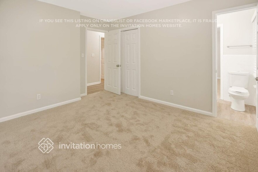 Building Photo - 3570 Greentree Farms Dr
