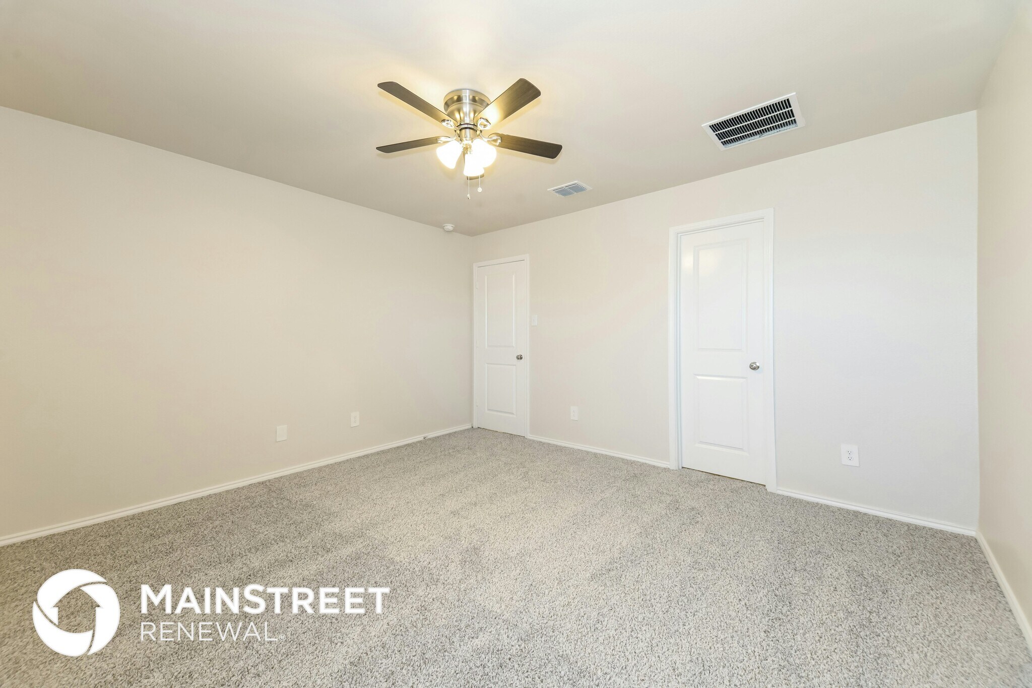 Building Photo - 2311 Alcantara Ave