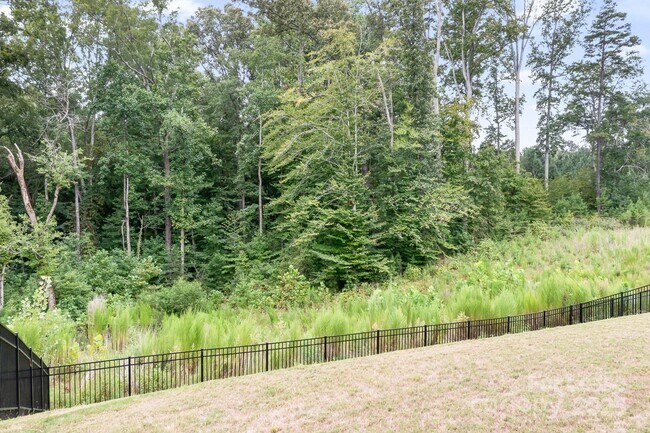 Building Photo - 1076 Thoroughbred Dr.
